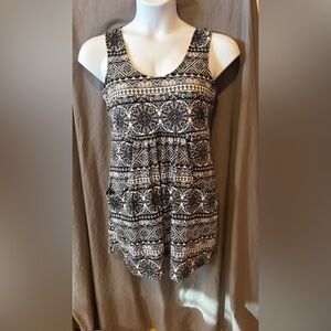 Black and White Patterned Sleeveless Dress Swimwear with pockets.